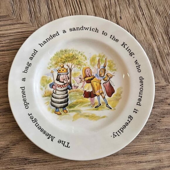 Vintage ALICE in WONDERLAND Child's Dishes Set - ENGLAND - Johnson Bros - NEW - Picture 6 of 8